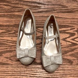 Badgley Mischka Terry Bow Ballet Dress Shoes